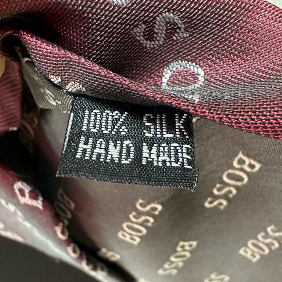 Hugo Boss Signature Silk Tie - Picture 8 of 9